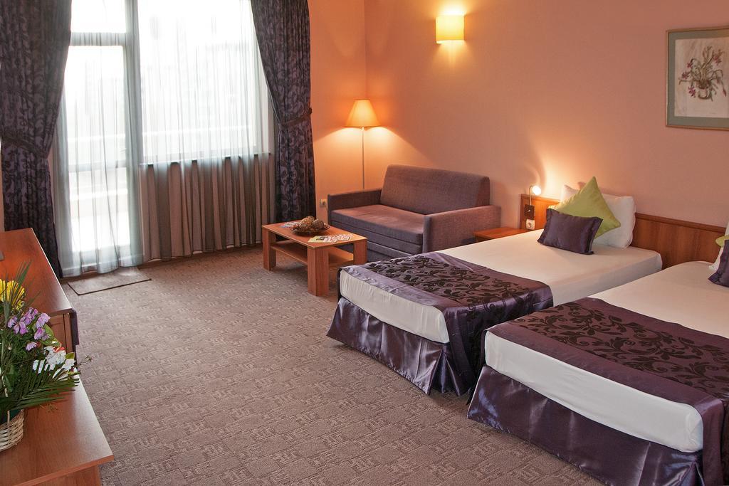 Hotel Real Plovdiv Cameră foto